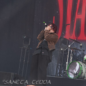 Static Dress Article